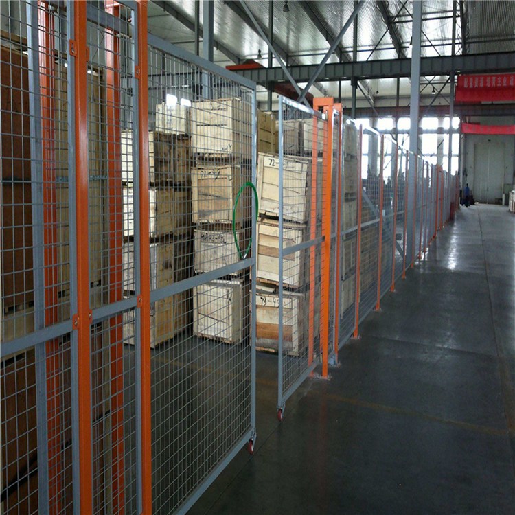 活動場地分隔護(hù)欄常見的表面處理方式