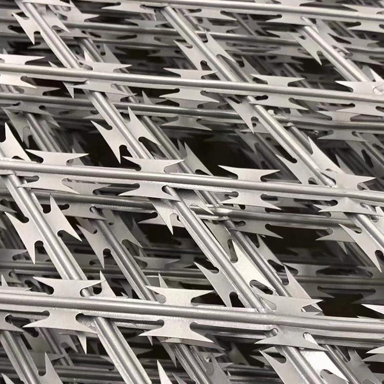 監(jiān)獄、看守所巡邏通道焊接刀刺網